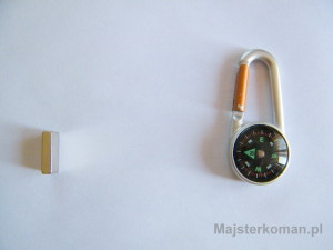 Wyznaczanie biegunowości magnesu