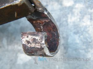 Odgięty wspornik cięgna Wygięta obejma dźwigni funkcji postojowej kosiarki samojezdnej