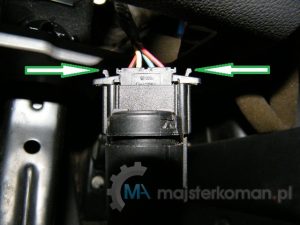 Jak Wymienić Przełącznik (Czujnik) Świateł Stopu? [Audi, Seat, Skoda, Vw] | Majsterkoman.pl