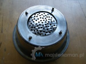 Założone sitko zabezpieczające w przejściówce - widok z drugiej strony