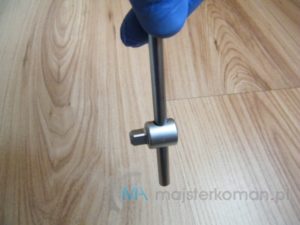 Klucza z grotem - stabilny przesuw grota