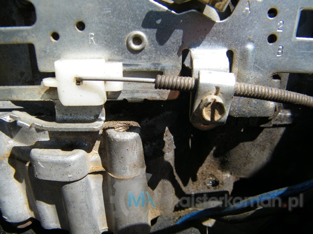 Linka gazu motoru Briggsa